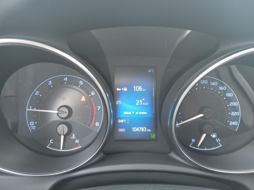 TOYOTA AURIS 1.4 Benzina 100 CP - imagine 6