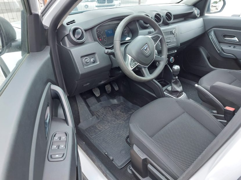 DACIA DUSTER 1.5 Diesel 115 CP - imagine 4