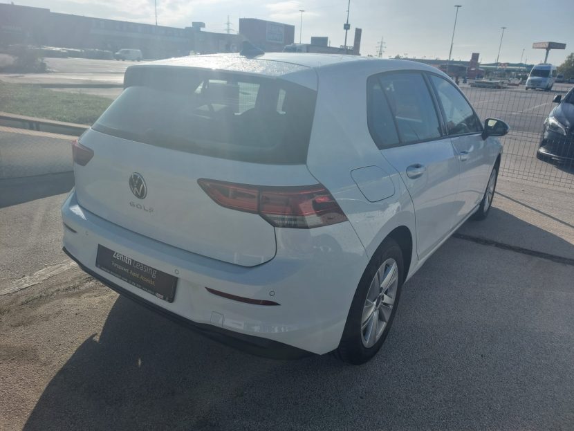 VOLKSWAGEN GOLF 1.0 Benzina 110 CP - imagine 2