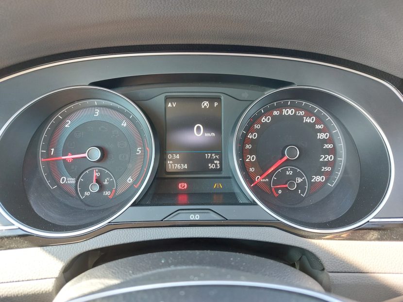 VOLKSWAGEN ARTEON 2.0 Diesel 150 CP - imagine 6
