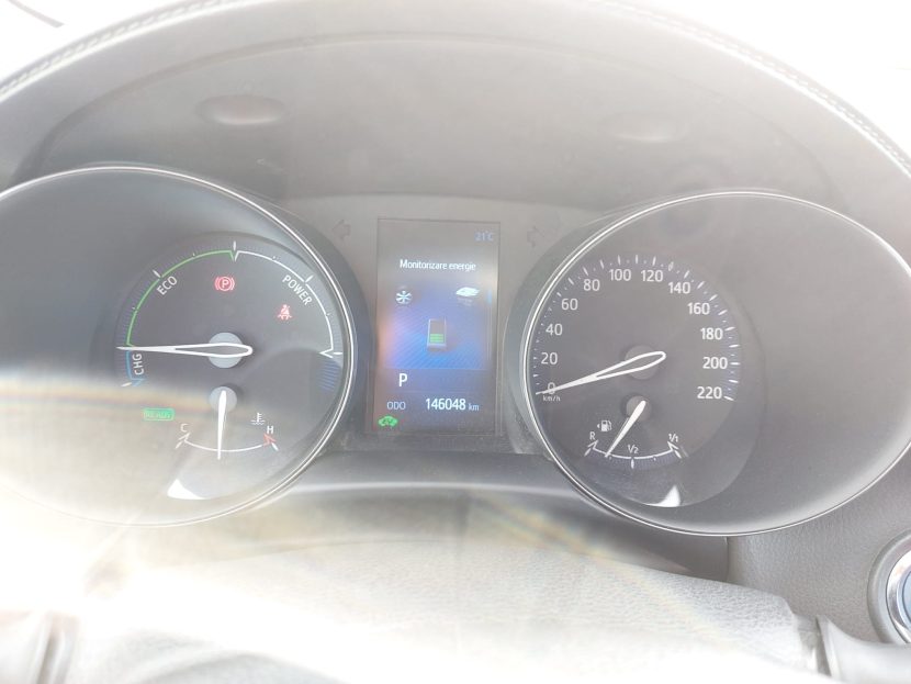 TOYOTA C-HR 1.8 Hybrid 98 CP - imagine 6