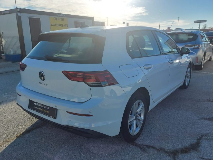 VOLKSWAGEN GOLF 1.0 Benzina 110 CP - imagine 2