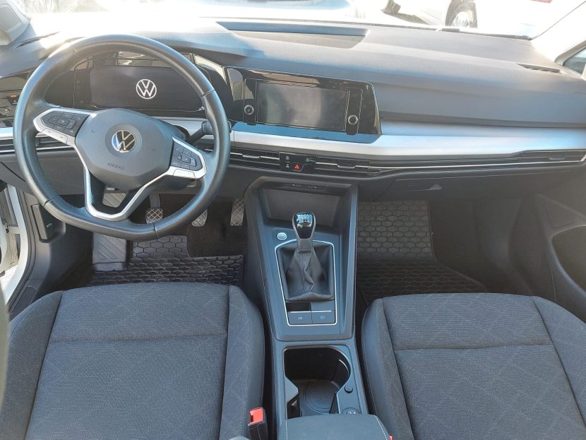 VOLKSWAGEN GOLF 1.0 Benzina 110 CP - imagine 3