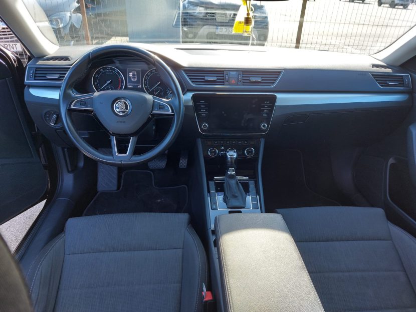 SKODA SUPERB 1.5 Benzina 150 CP - imagine 3