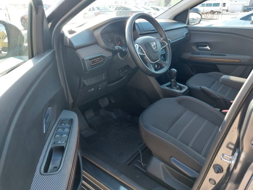 DACIA SANDERO 1.0 Benzina 90 CP - imagine 4