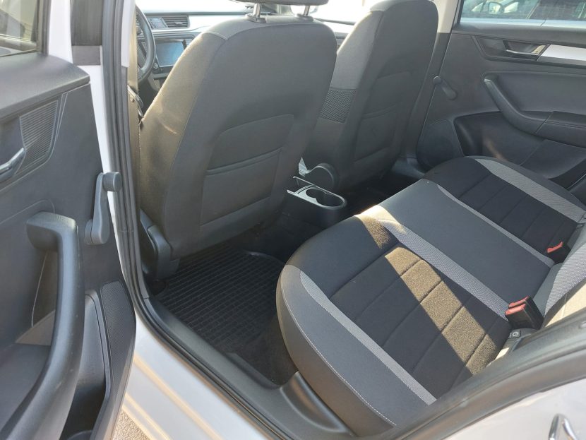 SKODA RAPID 1.0 Benzina 95 CP - imagine 5