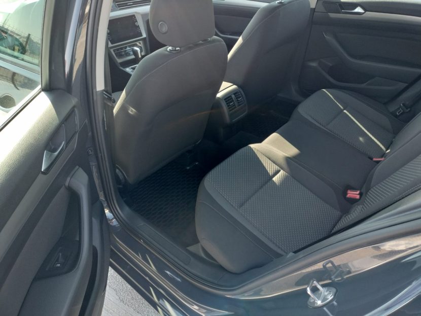 VOLKSWAGEN PASSAT 2.0 Diesel 122 CP - imagine 5