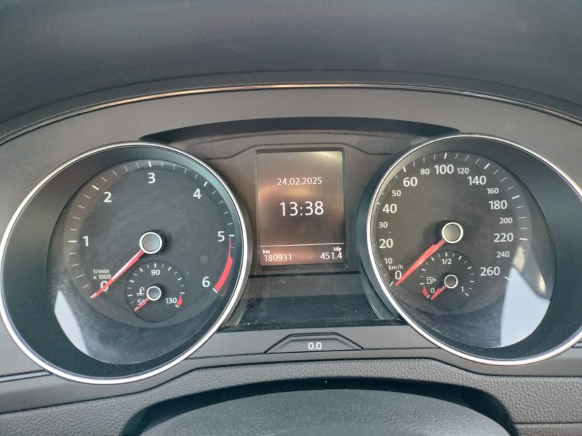 VOLKSWAGEN PASSAT 2.0 Diesel 122 CP - imagine 6