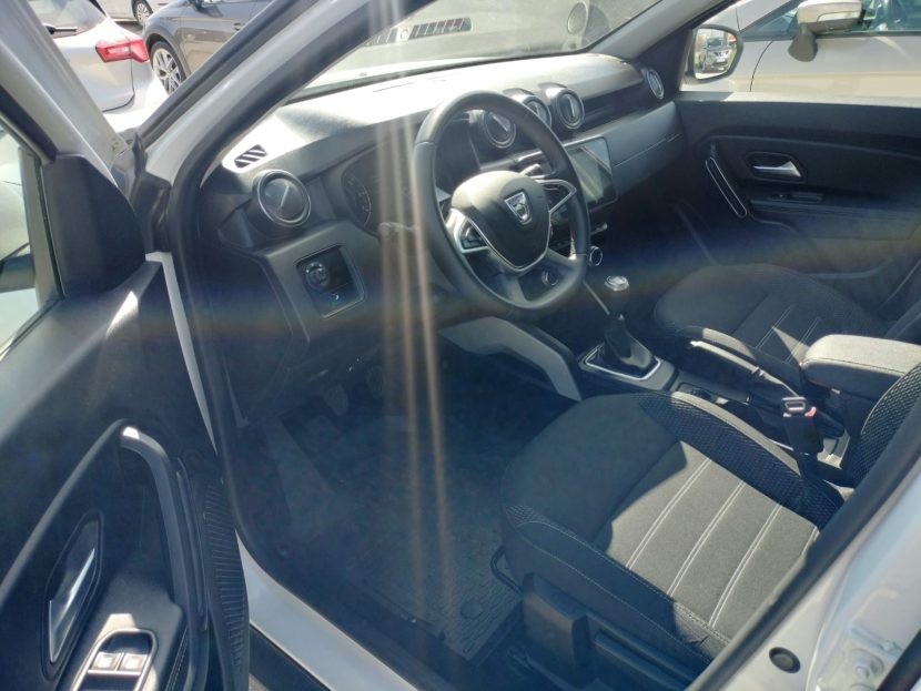 DACIA DUSTER 1.5 Diesel 115 CP - imagine 4