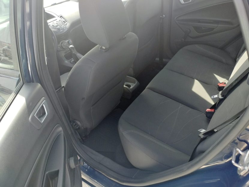 FORD FIESTA 1.5 Diesel 75 CP - imagine 5