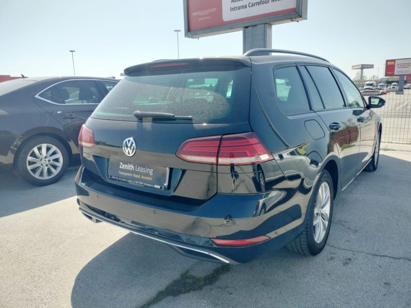 VOLKSWAGEN GOLF 1.5 Benzina 150 CP - imagine 2