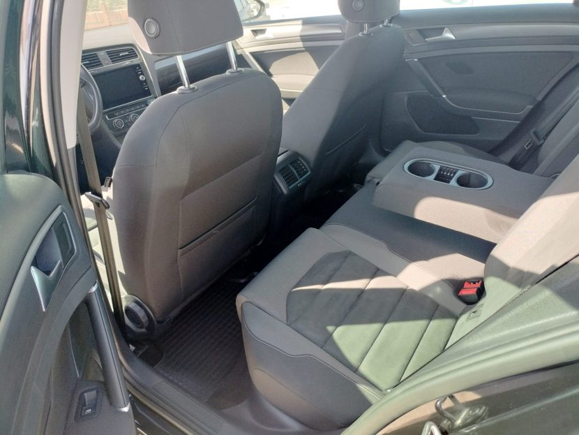 VOLKSWAGEN GOLF 1.5 Benzina 150 CP - imagine 5