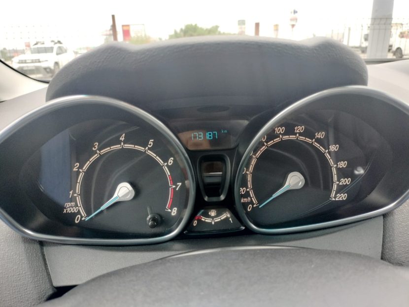 FORD FIESTA 1.0 Benzina 80 CP - imagine 6