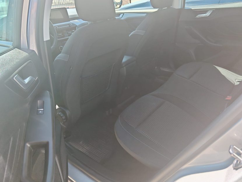 FORD FOCUS 1.5 Diesel 120 CP - imagine 5