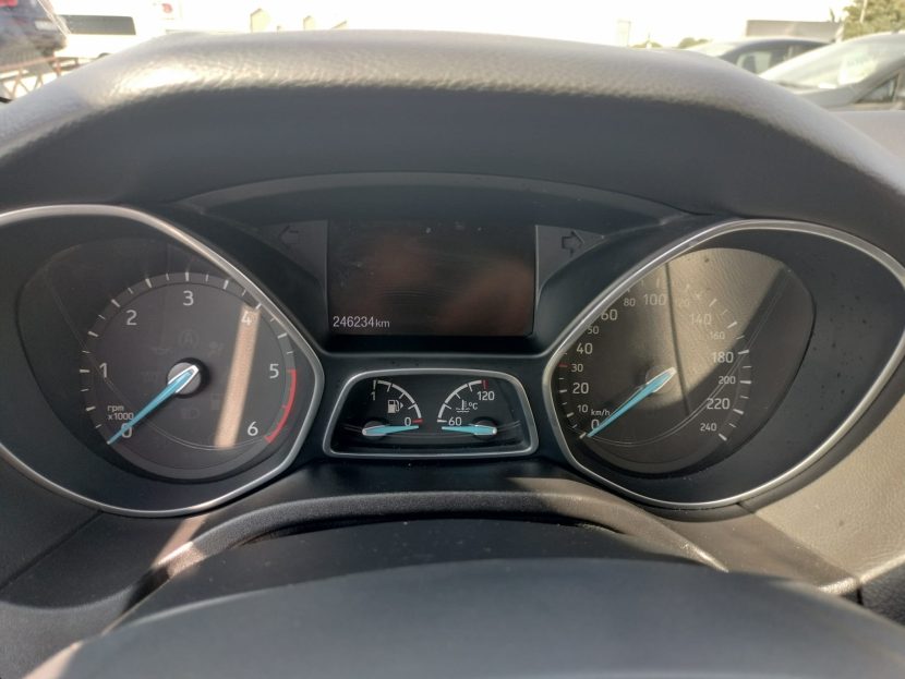 FORD FOCUS 1.5 Diesel 120 CP - imagine 6