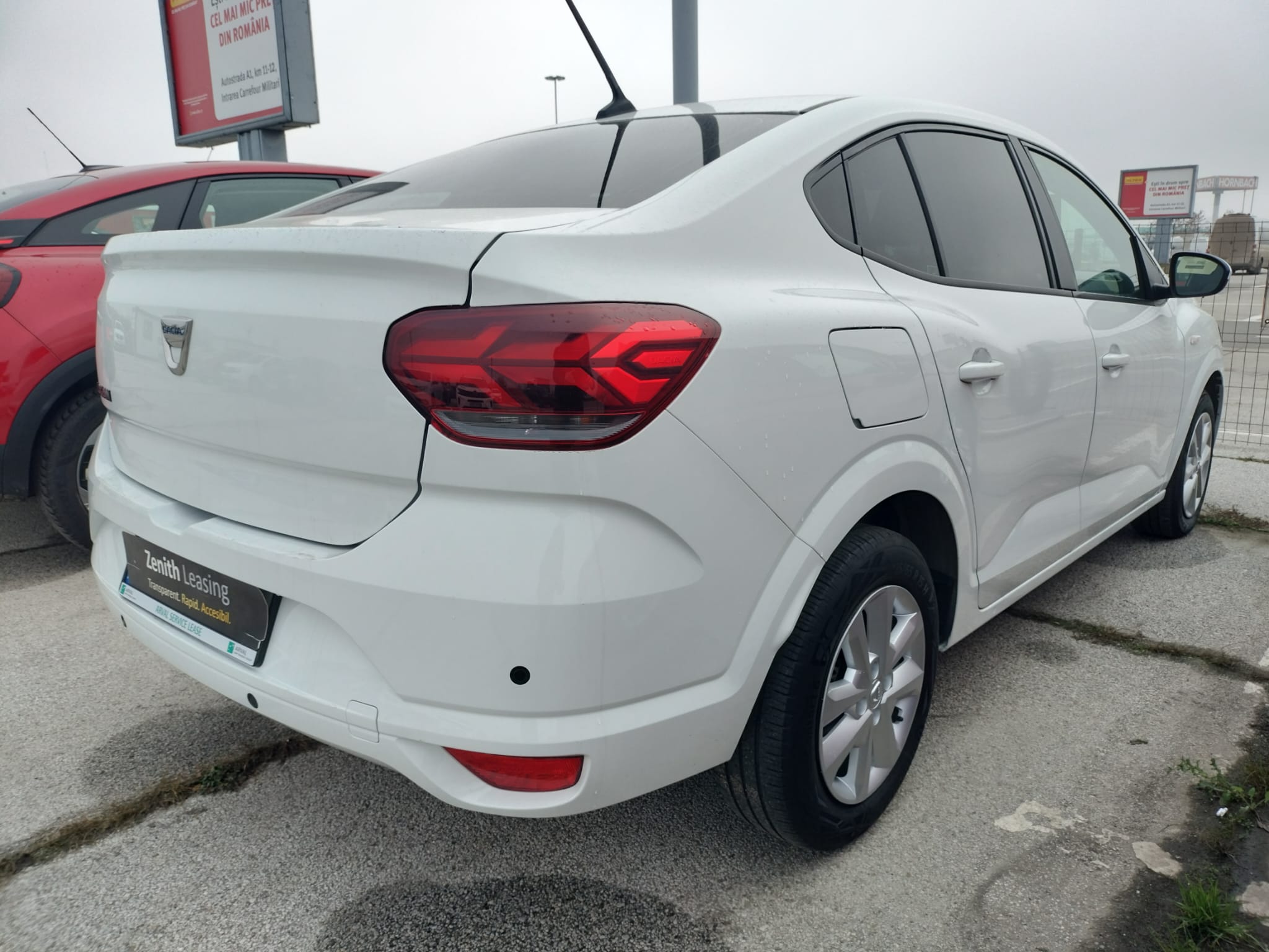 DACIA LOGAN 1.0 Benzina 90 CP - imagine 2