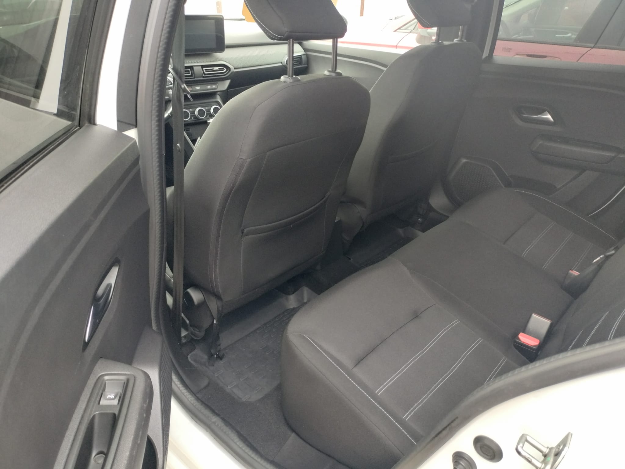 DACIA LOGAN 1.0 Benzina 90 CP - imagine 5