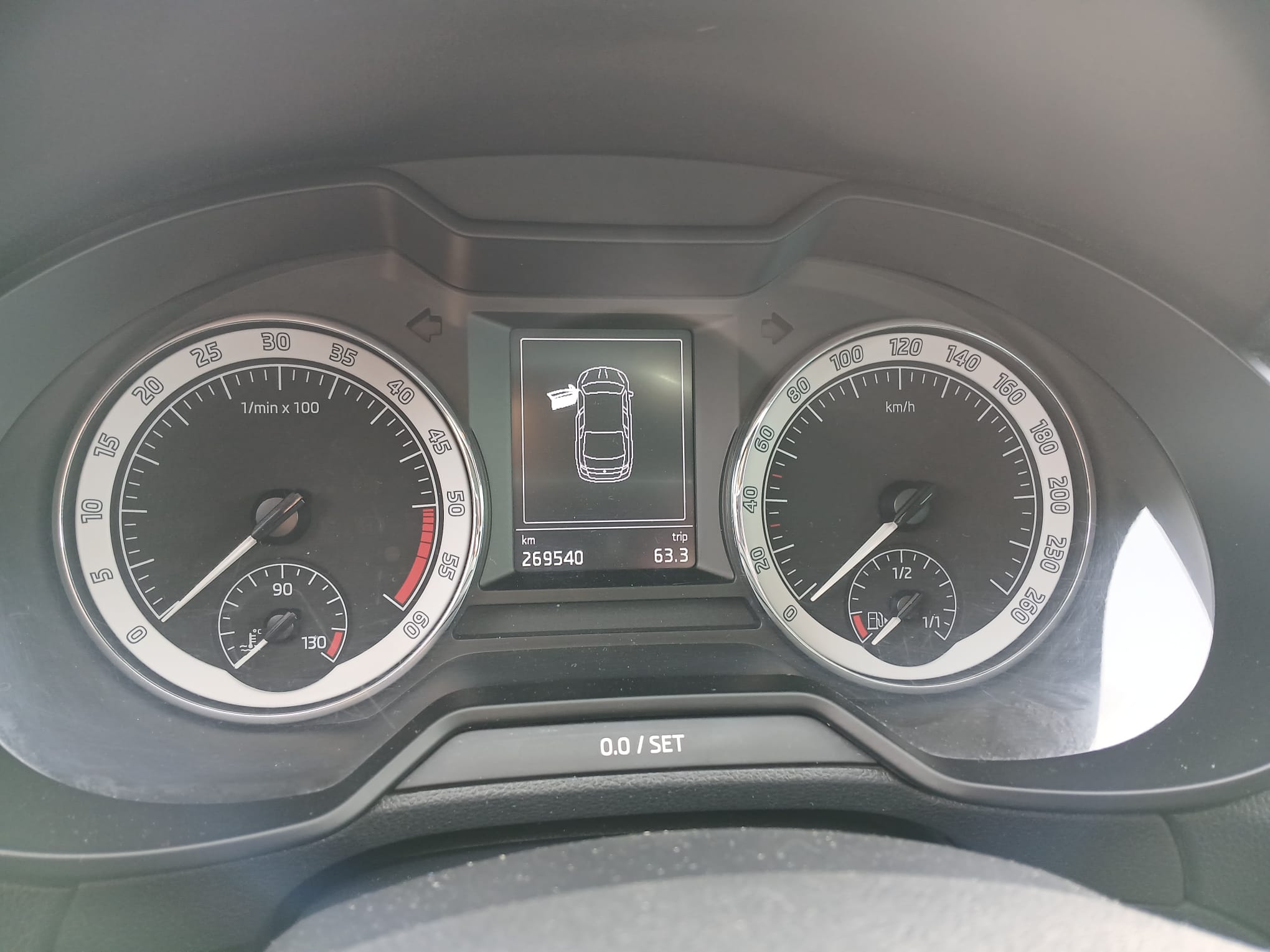 SKODA OCTAVIA 1.6 Diesel 116 CP - imagine 6