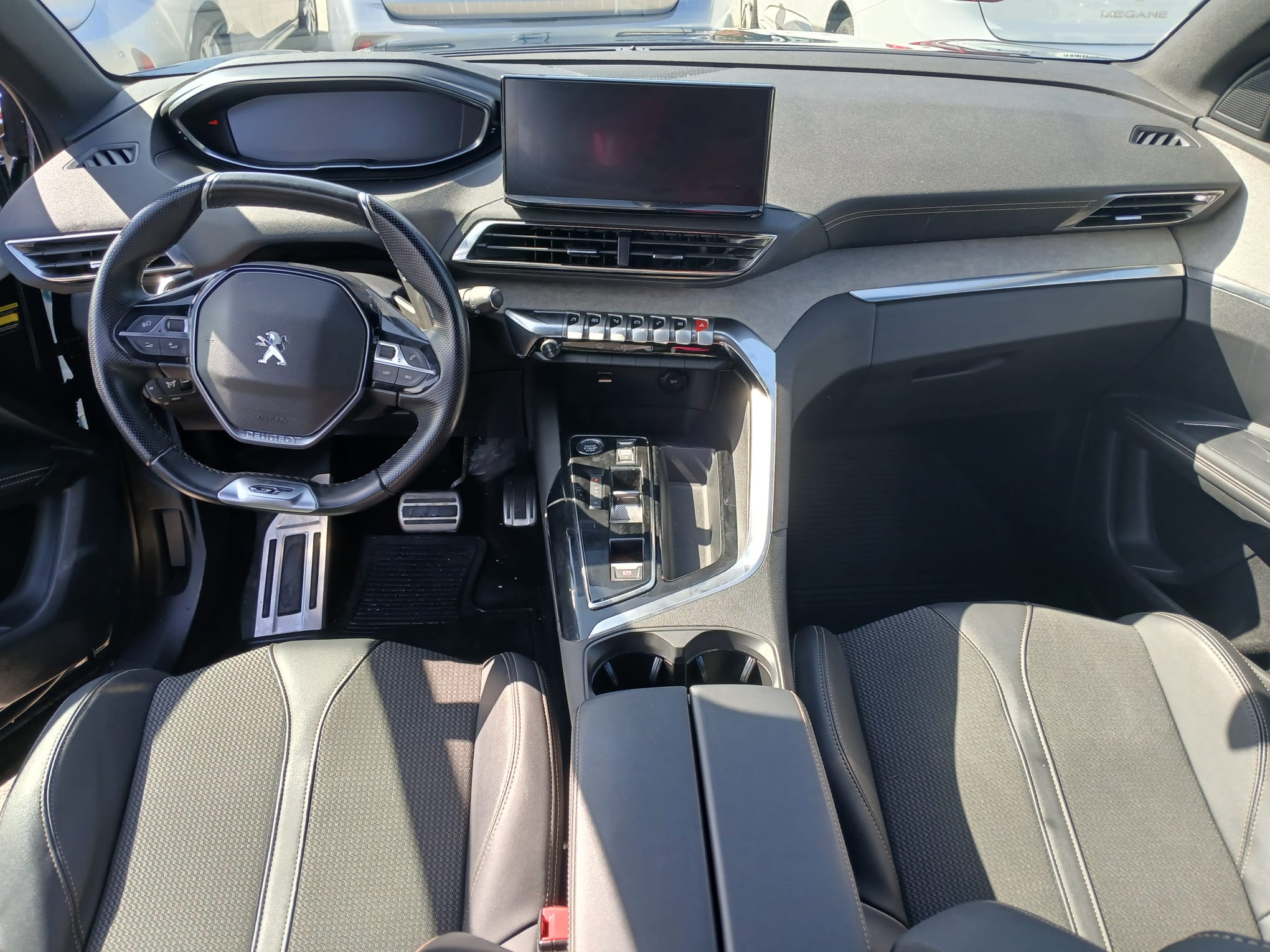 PEUGEOT 3008 1.2 Benzina 130 CP - imagine 3