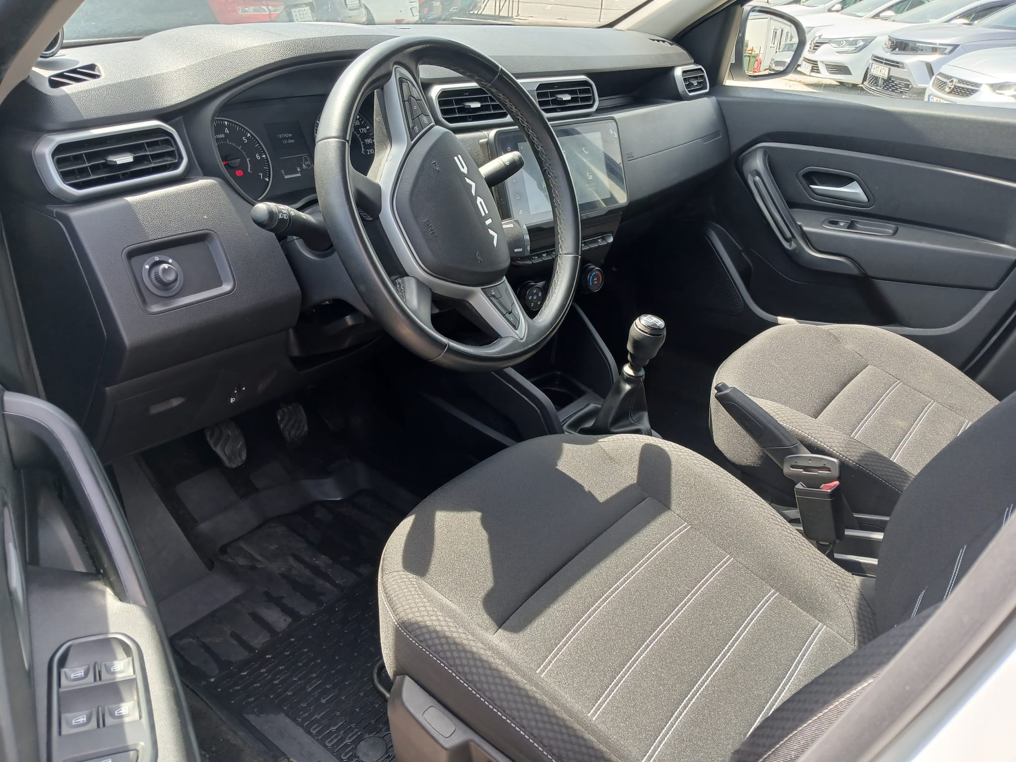 DACIA DUSTER 1.5 Diesel 115 CP - imagine 4