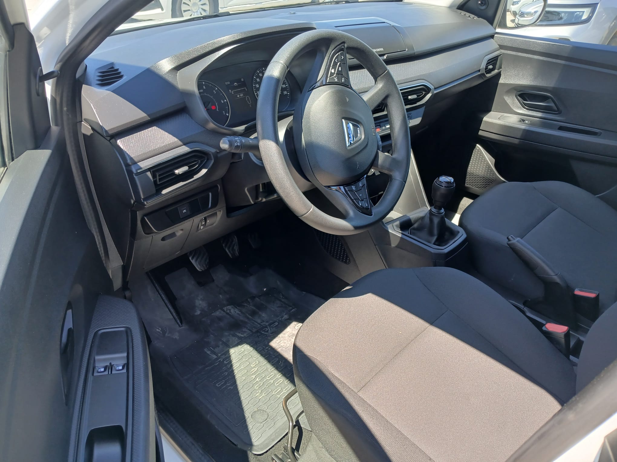 DACIA LOGAN 1.0 Benzina + GPL 91 CP - imagine 4