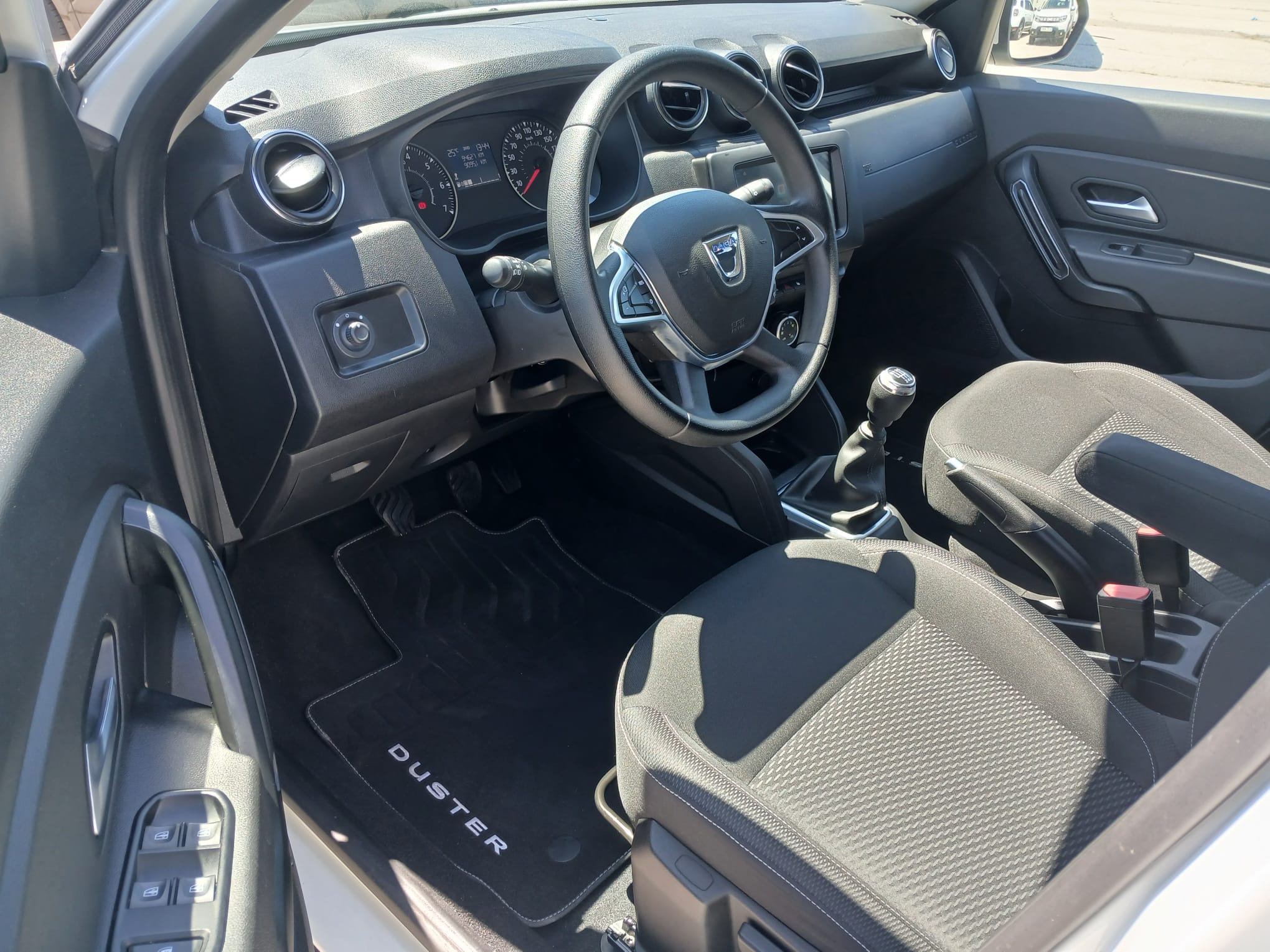 DACIA DUSTER 1.3 Benzina 130 CP - imagine 4