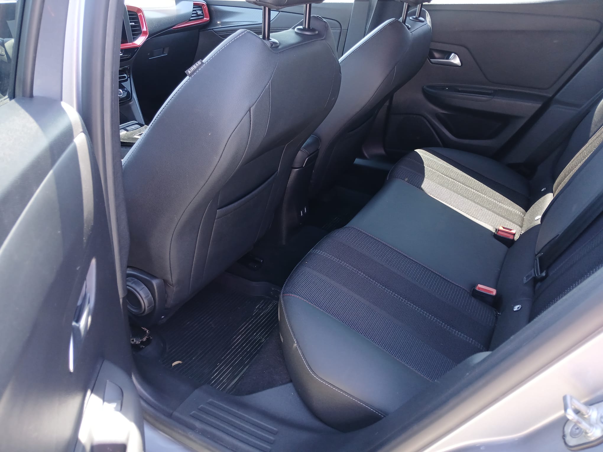 OPEL MOKKA 1.2 Benzina 130 CP - imagine 5