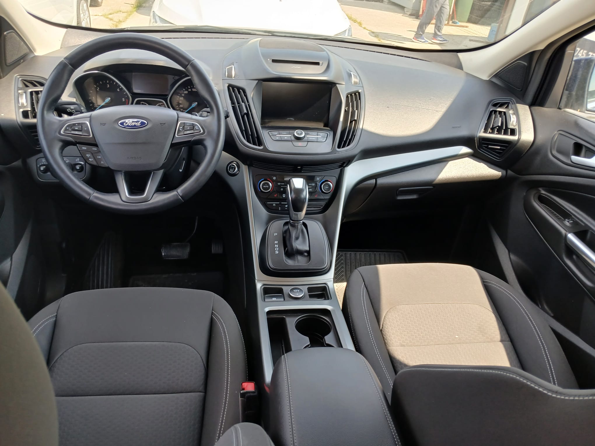 FORD KUGA 2.0 Diesel 150 CP - imagine 3