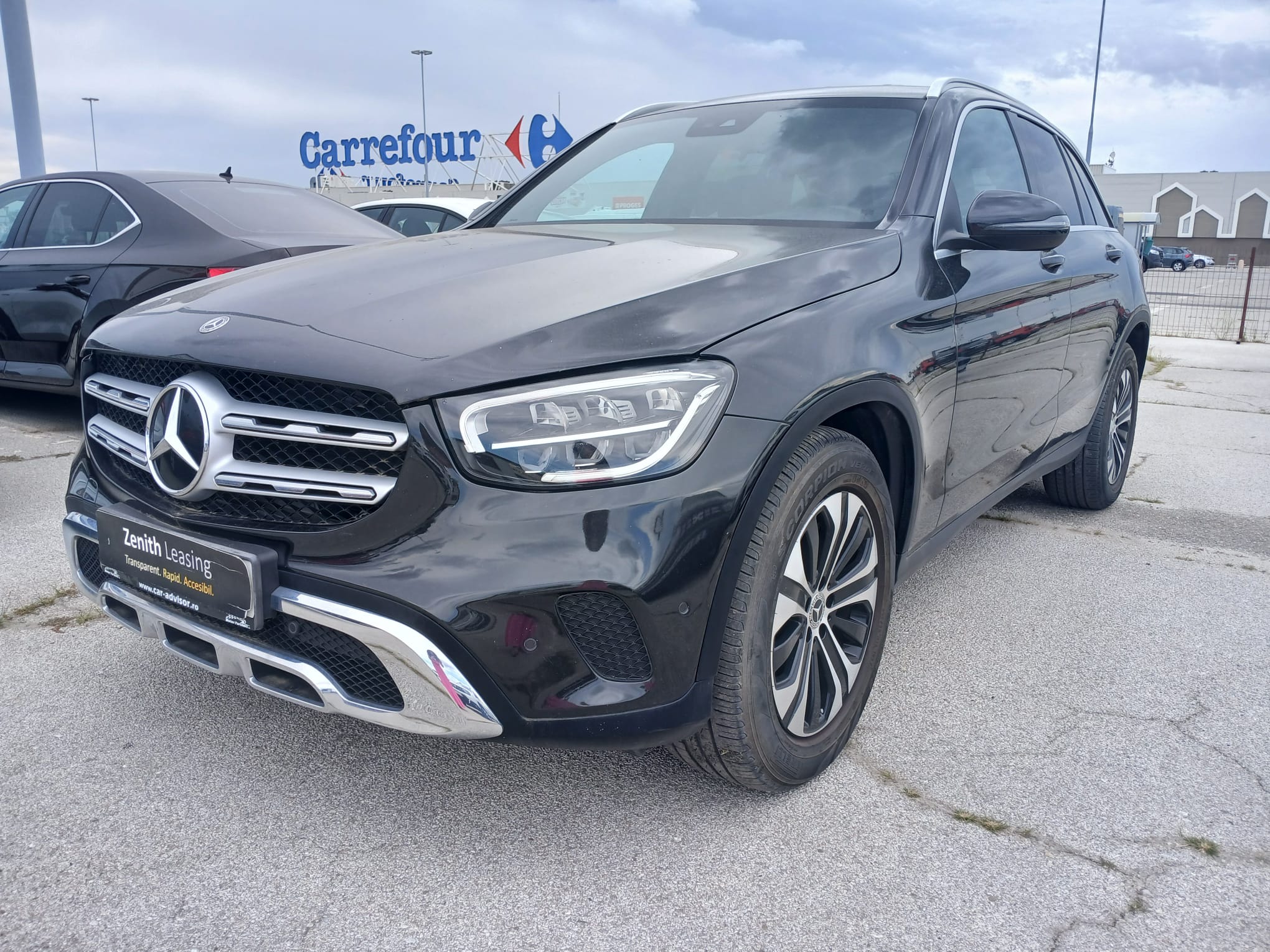MERCEDES-BENZ GLC 200 2.0 Benzina 197 CP