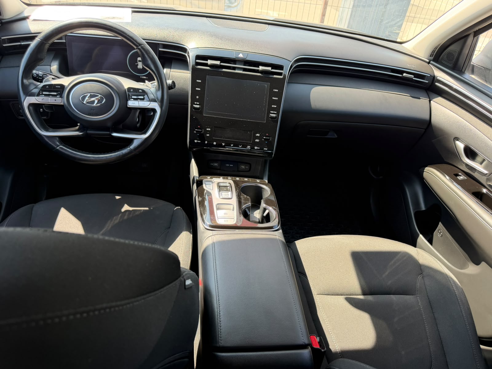 HYUNDAI TUCSON 1.6 Benzina 180 CP - imagine 3