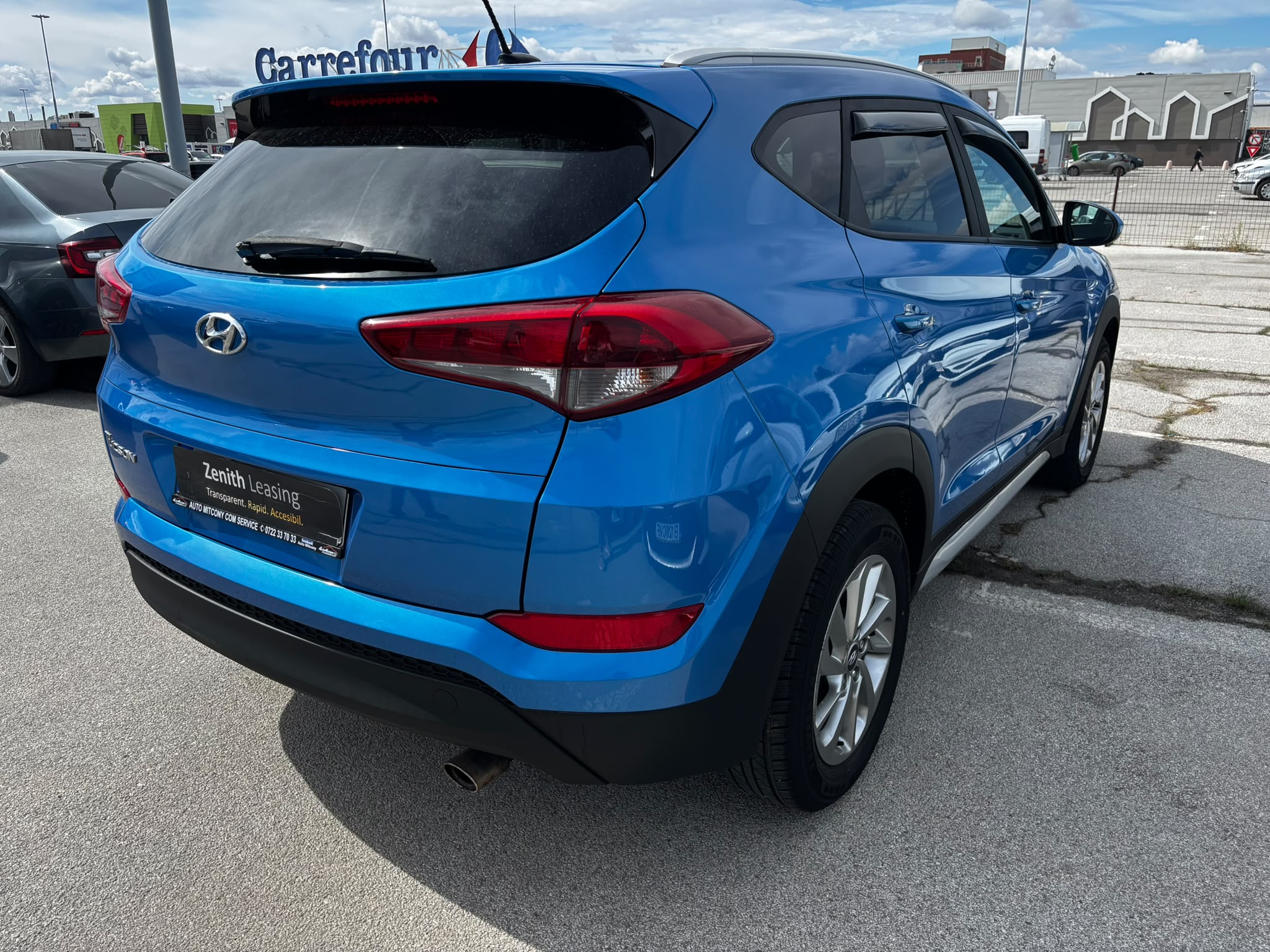 HYUNDAI TUCSON 2.0 Benzina 166 CP - imagine 2