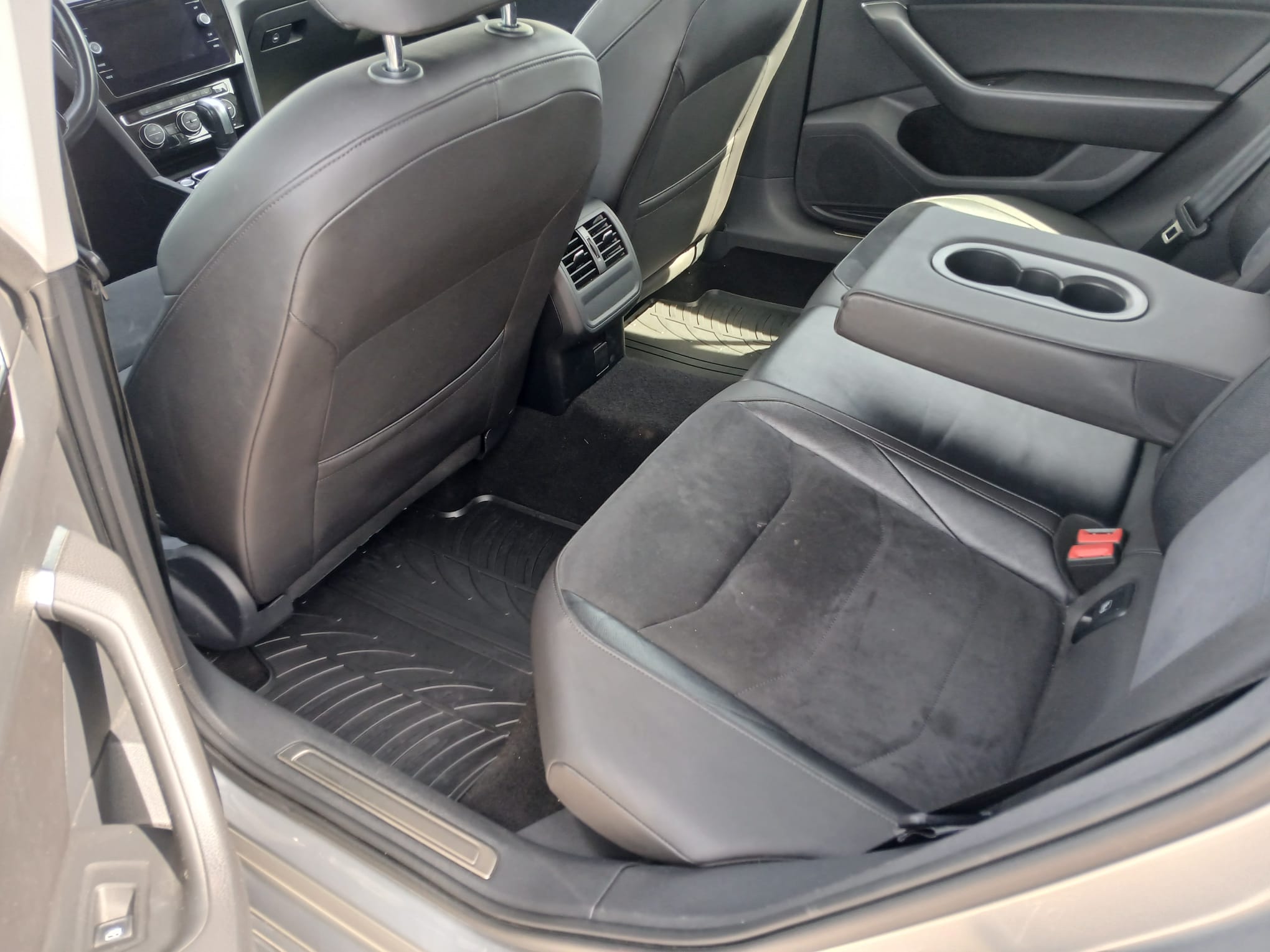 VOLKSWAGEN ARTEON 2.0 Diesel 190 CP - imagine 5